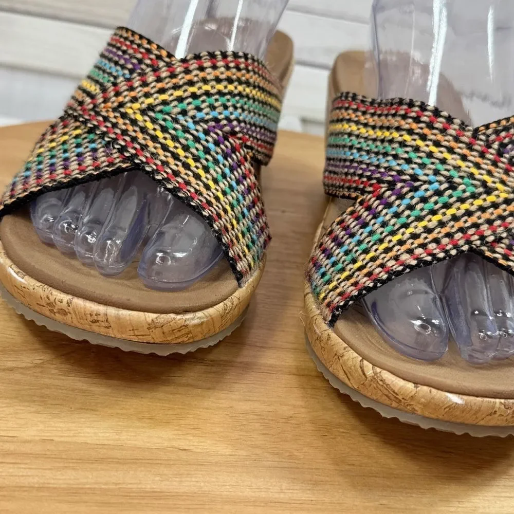 Skechers Beverlee Delighted Rainbow Woven Strap Wedge Sandals‎ Luxe Foam 9